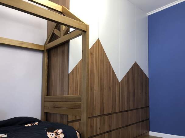 Шафа розпашна в дитячу