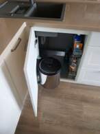 П - образные кухни Кухня в кремовых тонах - Фото № 3