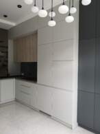 П - образные кухни Кухня с ТВ панелью - Фото № 3